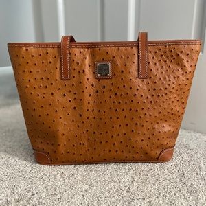 Dooney & Bourke bag